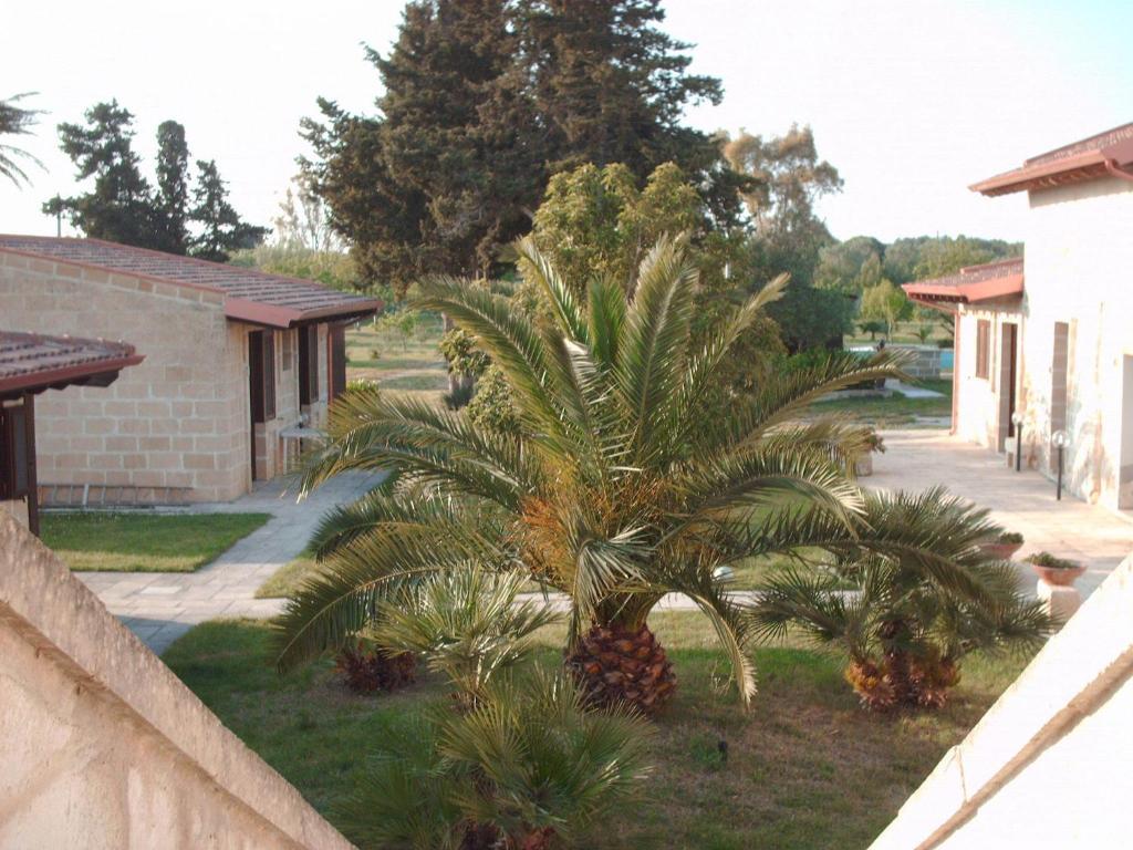 Hotel Masseria Grande Torre dell'Orso Exteriér fotografie